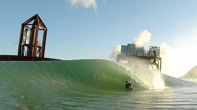 Surf Lakes Wave Pool